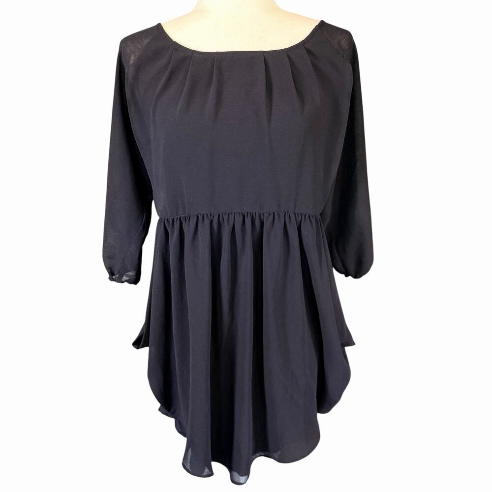 Peruvian Connection Gossamer Flowy Tunic Top In Black